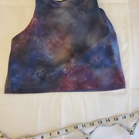 NWOT Medium Athleta Conscious Crop in Supernova - Picture 2 of 6